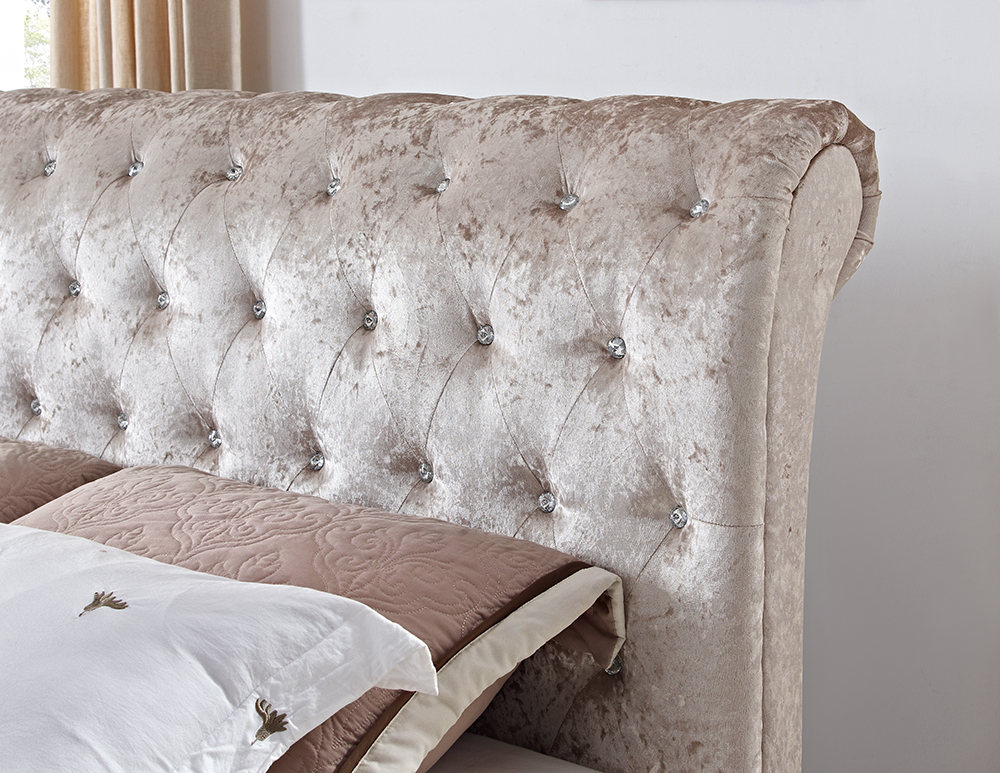 Chesterfield (4ft 6" Double) Sleigh Designer Bed in Champagne Crushed Velvet eBay