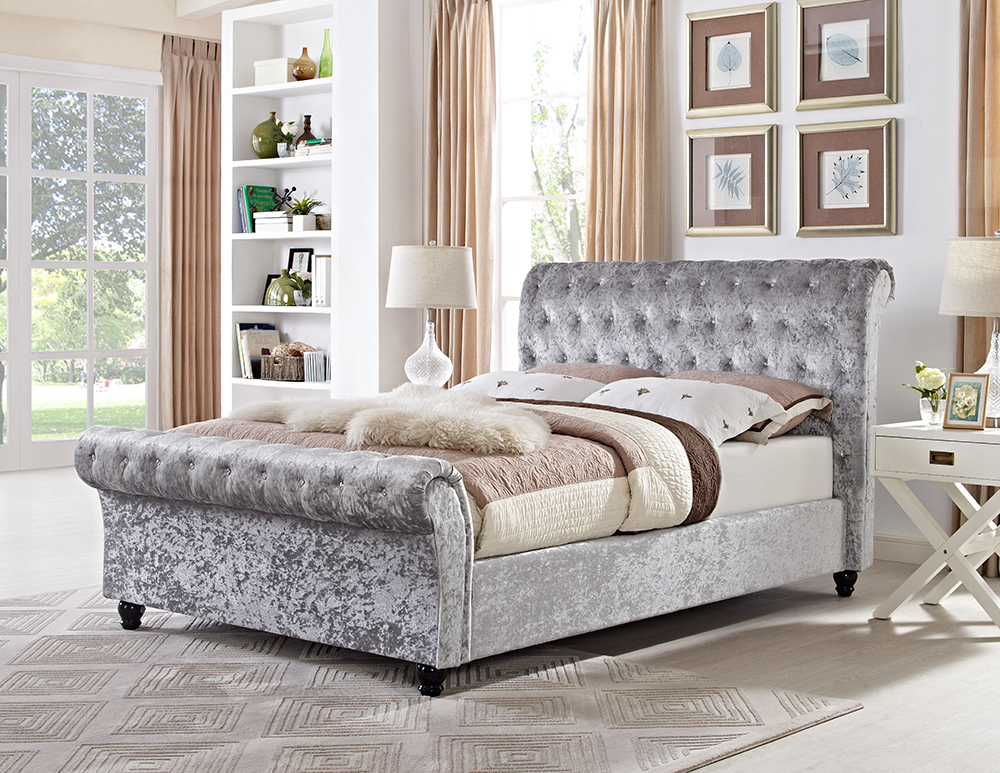 Chesterfield (4ft 6" Double) Sleigh Designer Bed in Silver Crushed